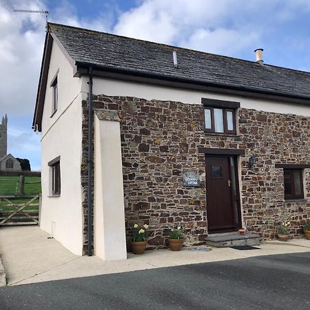 Well Farm Cottages North Tamerton Екстериор снимка