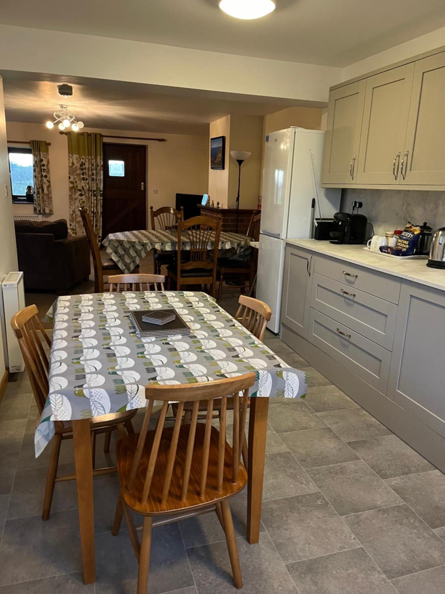 Well Farm Cottages North Tamerton Екстериор снимка